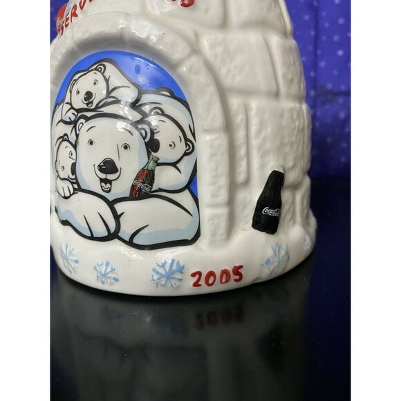Coca-Cola Polar Bear Igloo Mug 2005 Houston Harvest Ceramic 4" Tall - Picture 2 of 7